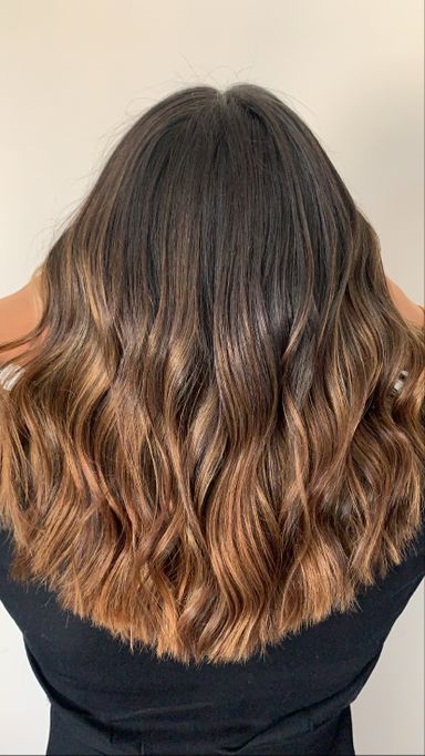 Julie Archier - ombré hair brunette